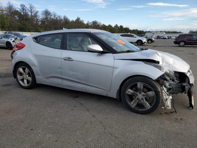 Photo 4 from auction – 2012 HYUNDAI VELOSTER with VIN KMHTC6AD9CU039879