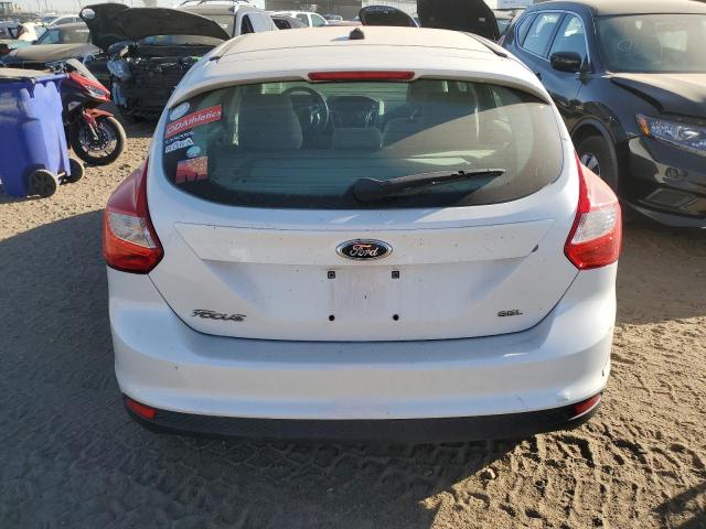 Photo 6 from auction – 2012 FORD FOCUS SEL with VIN 1FAHP3M2XCL273418