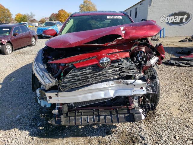 Photo 5 from auction – 2021 TOYOTA RAV4 XLE with VIN JTMP1RFV5MD077626