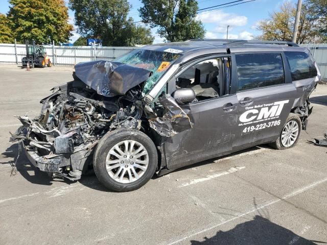 TOYOTA SIENNA XLE 2014 with VIN 5TDYK3DC2ES452040 - Photo from auction