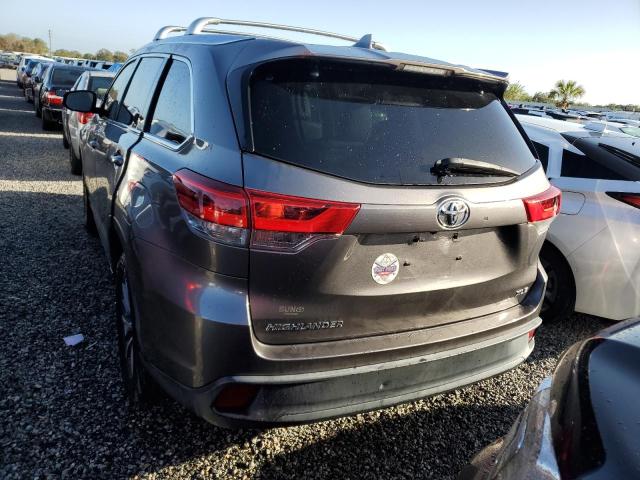 Photo 6 from auction – 2018 TOYOTA HIGHLANDER with VIN 5TDKZRFH2JS527505