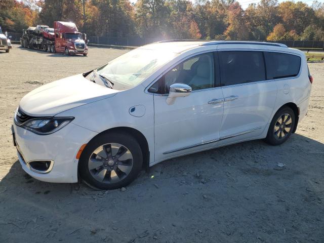 CHRYSLER PACIFICA H 2019 with VIN 2C4RC1N75KR533013 - Photo from auction