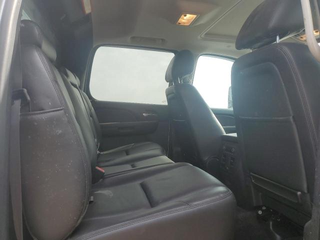 Photo 10 from auction – 2013 CHEVROLET AVALANCHE with VIN 3GNTKGE76DG122652