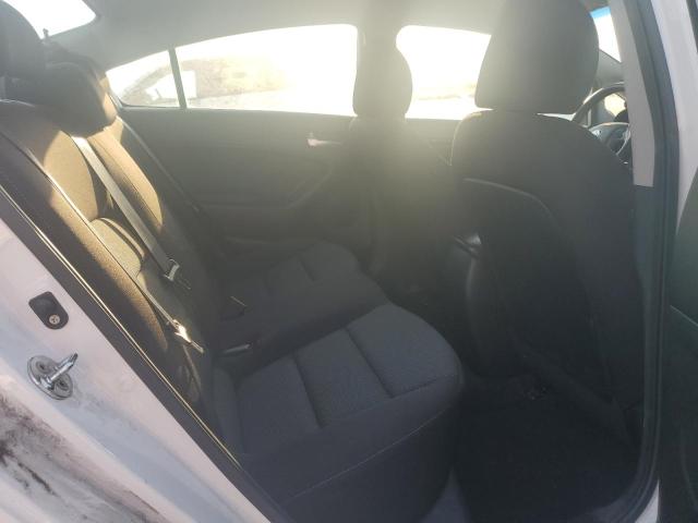 Photo 10 from auction – 2017 KIA FORTE LX with VIN 3KPFK4A75HE006578