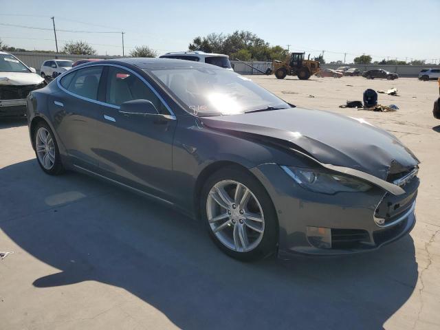 Photo 4 from auction – 2015 TESLA MODEL S with VIN 5YJSA1E11FF118307