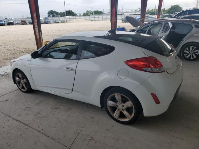 Photo 2 from auction – 2014 HYUNDAI VELOSTER with VIN KMHTC6AD0EU206861