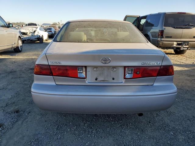 Photo 6 from auction – 2001 TOYOTA CAMRY CE with VIN 4T1BG22K81U856389