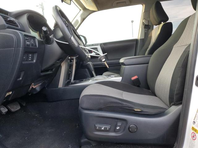 Photo 7 from auction – 2017 TOYOTA 4RUNNER SR with VIN JTEZU5JR4H5159006