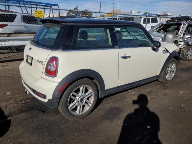 Photo 3 from auction – 2011 MINI COOPER S with VIN WMWSV3C58BTY12180