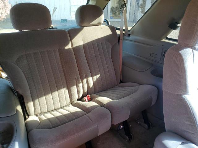 Photo 11 from auction – 2000 CHEVROLET BLAZER with VIN 1GNCS18W1YK133766