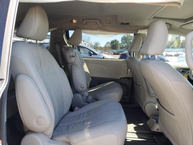Photo 11 from auction – 2014 TOYOTA SIENNA XLE with VIN 5TDYK3DC6ES503748