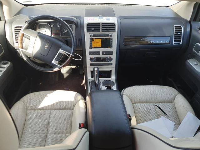 Photo 8 from auction – 2010 LINCOLN MKX with VIN 2LMDJ8JC9ABJ32387