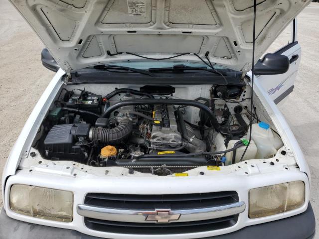 Photo 12 from auction – 2001 CHEVROLET TRACKER with VIN 2CNBJ18C216900249