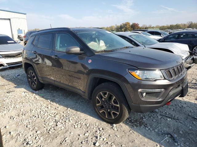 Photo 4 from auction – 2019 JEEP COMPASS TR with VIN 3C4NJDDB1KT686027