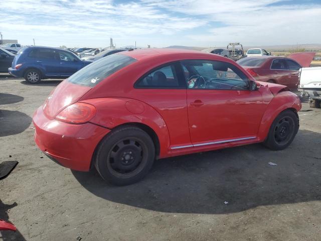 Photo 3 from auction – 2012 VOLKSWAGEN BEETLE with VIN 3VWJP7AT4CM639871