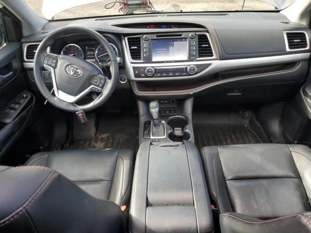 Photo 8 from auction – 2019 TOYOTA HIGHLANDER with VIN 5TDJZRFH5KS601397