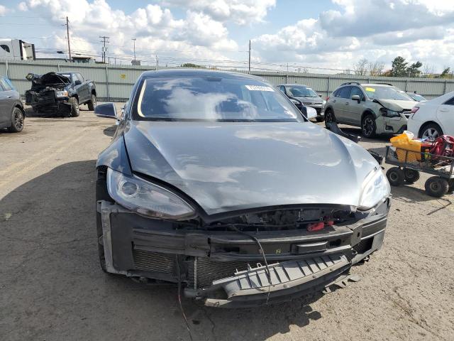 Photo 5 from auction – 2014 TESLA MODEL S with VIN 5YJSA1S16EFP52585