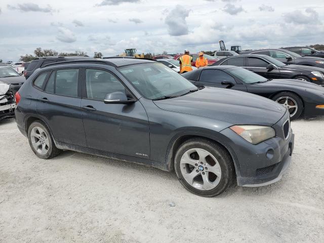 Photo 4 from auction – 2015 BMW X1 SDRIVE2 with VIN WBAVM1C51FV314479
