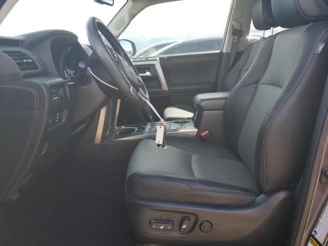 Photo 7 from auction – 2018 TOYOTA 4RUNNER SR with VIN JTEZU5JR3J5180340