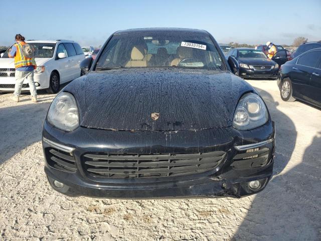 Photo 5 from auction – 2016 PORSCHE CAYENNE S with VIN WP1AB2A25GLA96211