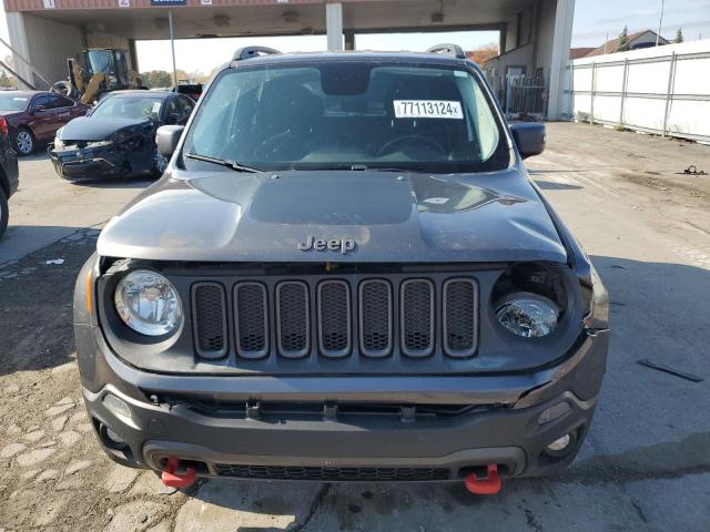 Photo 5 from auction – 2017 JEEP RENEGADE T with VIN ZACCJBCB7HPE56800