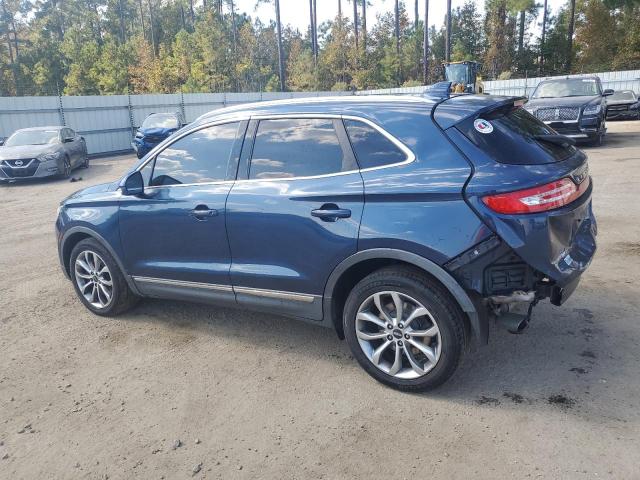 Photo 2 from auction – 2016 LINCOLN MKC SELECT with VIN 5LMCJ2C98GUJ31673