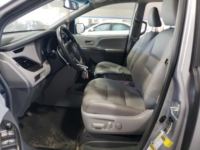 Photo 7 from auction – 2017 TOYOTA SIENNA XLE with VIN 5TDYZ3DC9HS853004