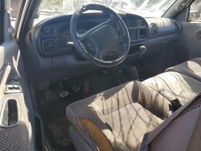 Photo 8 from auction – 2002 DODGE RAM 3500 with VIN 3B7MF33C42M204856