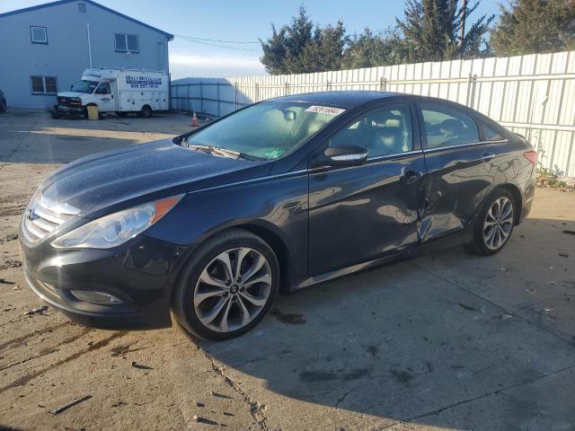 HYUNDAI SONATA SE 2014 with VIN 5NPEC4AC2EH891562 - Photo from auction