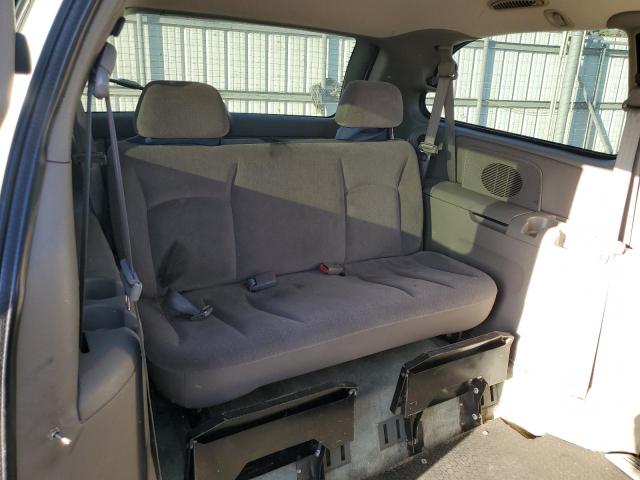 Photo 11 from auction – 2002 DODGE GRAND CARA with VIN 2B4GP44332R567833