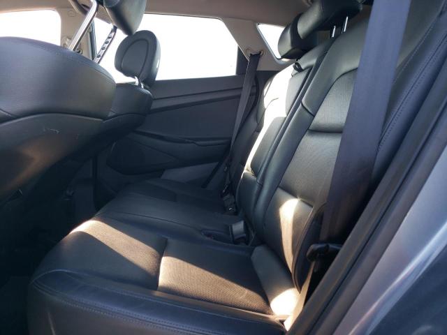 Photo 11 from auction – 2016 HYUNDAI TUCSON LIM with VIN KM8J33A23GU210507