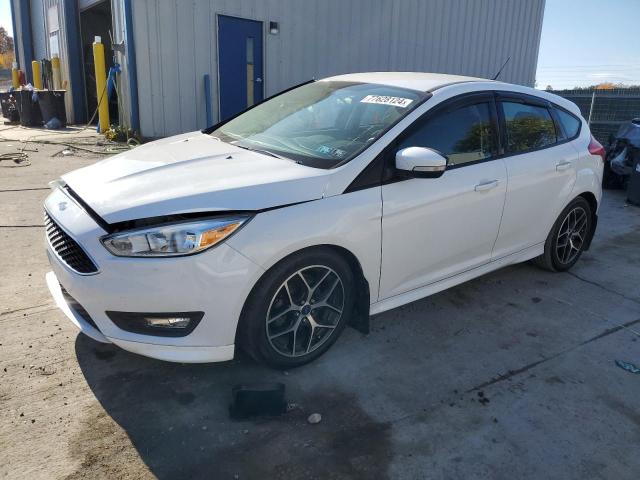 FORD FOCUS SE 2015 with VIN 1FADP3K28FL333055 - Photo from auction