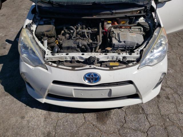 Photo 11 from auction – 2014 TOYOTA PRIUS C with VIN JTDKDTB39E1067882