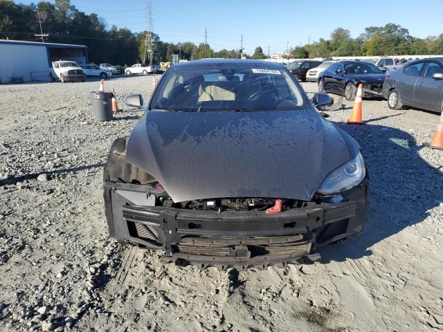 Photo 5 from auction – 2015 TESLA MODEL S 90 with VIN 5YJSA1V22FF099467