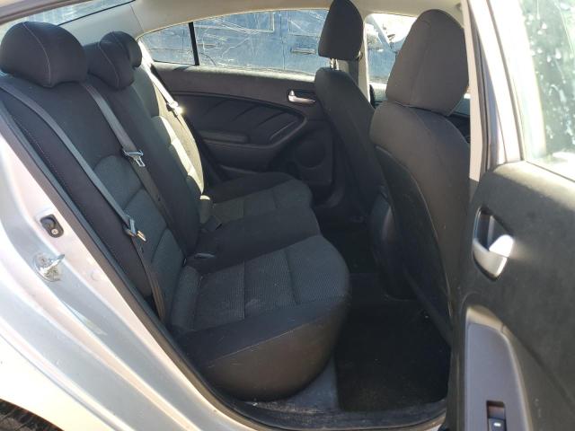 Photo 10 from auction – 2017 KIA FORTE LX with VIN 3KPFK4A78HE025030