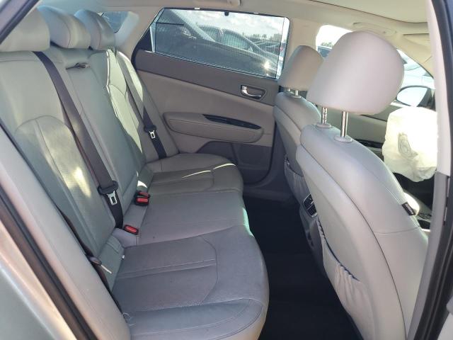 Photo 10 from auction – 2017 KIA OPTIMA PLU with VIN KNAGV4LD4H5010208