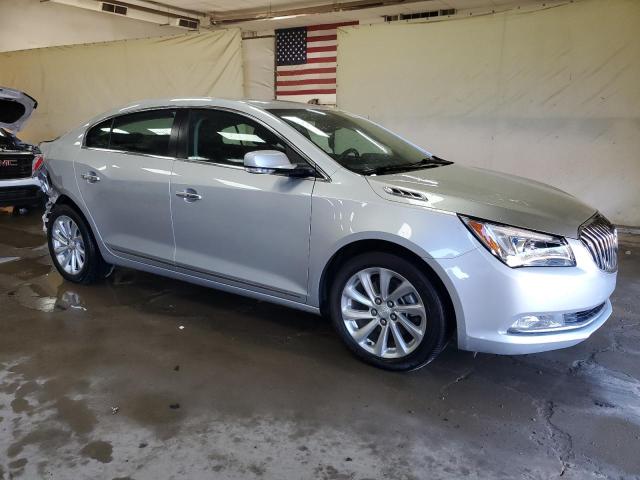 Photo 4 from auction – 2016 BUICK LACROSSE with VIN 1G4GB5G32GF221043