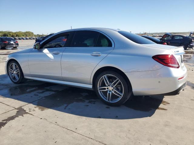 Photo 2 from auction – 2017 MERCEDES-BENZ E 300 with VIN WDDZF4JB9HA084151
