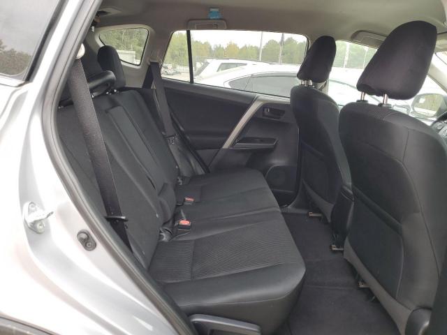 Photo 11 from auction – 2017 TOYOTA RAV4 LE with VIN 2T3ZFREV8HW403620