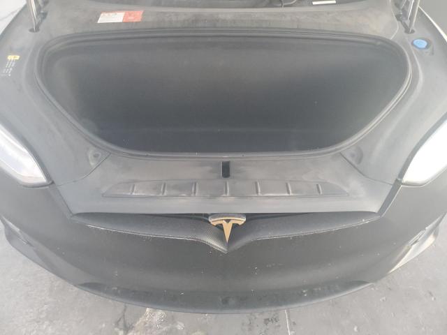 Photo 12 from auction – 2017 TESLA MODEL X with VIN 5YJXCBE25HF054029