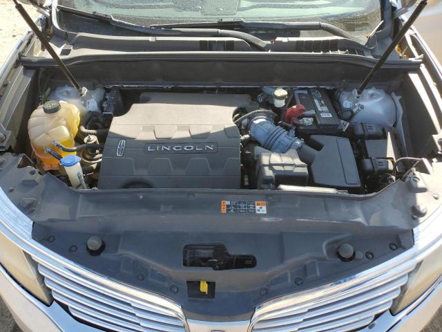 Photo 12 from auction – 2016 LINCOLN MKX RESERV with VIN 2LMTJ8LR6GBL47635