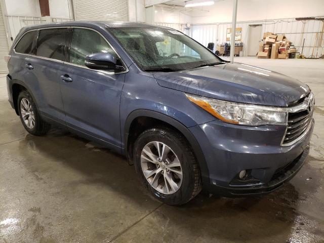 Photo 4 from auction – 2015 TOYOTA HIGHLANDER with VIN 5TDBKRFH5FS167691