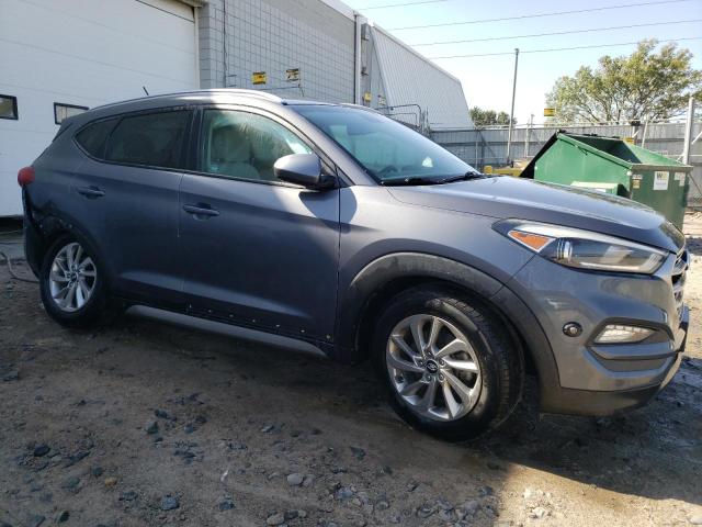 Photo 4 from auction – 2017 HYUNDAI TUCSON with VIN KM8J3CA49HU262095