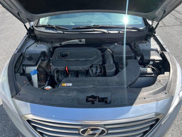 Photo 7 from auction – 2016 HYUNDAI SONATA SE with VIN 5NPE24AF4GH365417