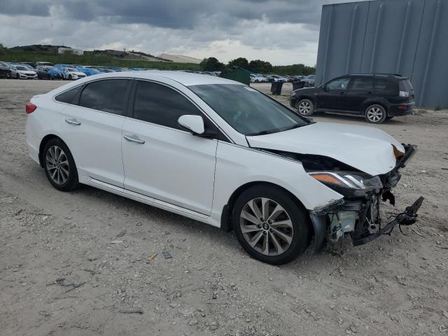Photo 4 from auction – 2015 HYUNDAI SONATA SPO with VIN 5NPE34AF3FH127716