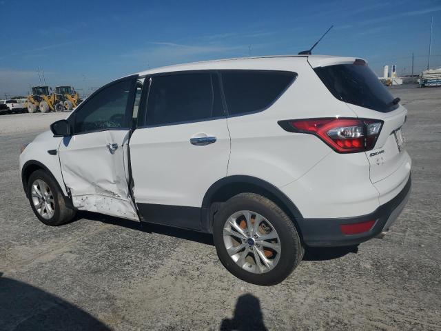 Photo 2 from auction – 2017 FORD ESCAPE SE with VIN 1FMCU9G98HUA69531