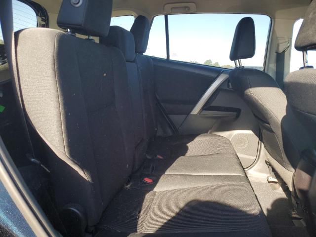 Photo 11 from auction – 2018 TOYOTA RAV4 LE with VIN 2T3BFREVXJW758957