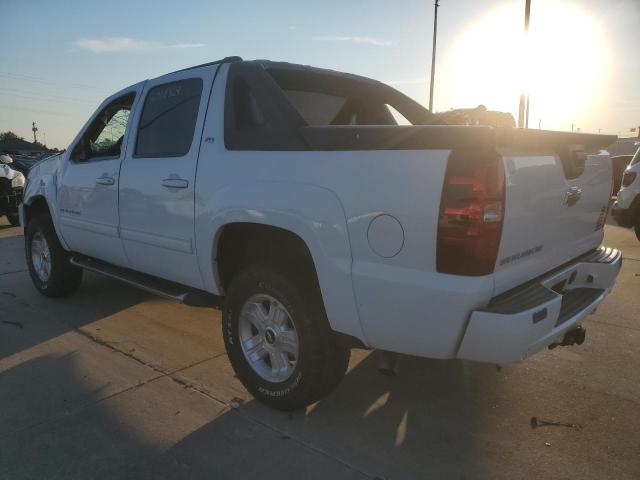 Photo 2 from auction – 2011 CHEVROLET AVALANCHE with VIN 3GNTKFE33BG105408