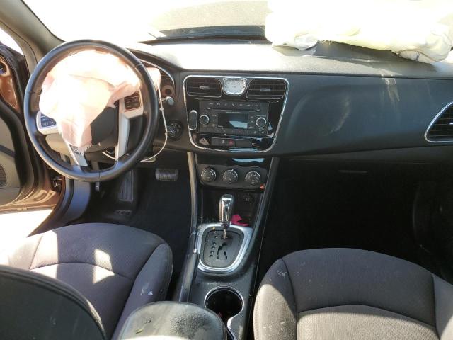 Photo 8 from auction – 2013 CHRYSLER 200 TOURIN with VIN 1C3CCBBB7DN574428