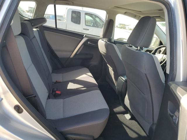 Photo 11 from auction – 2015 TOYOTA RAV4 XLE with VIN JTMWFREV0FD078667
